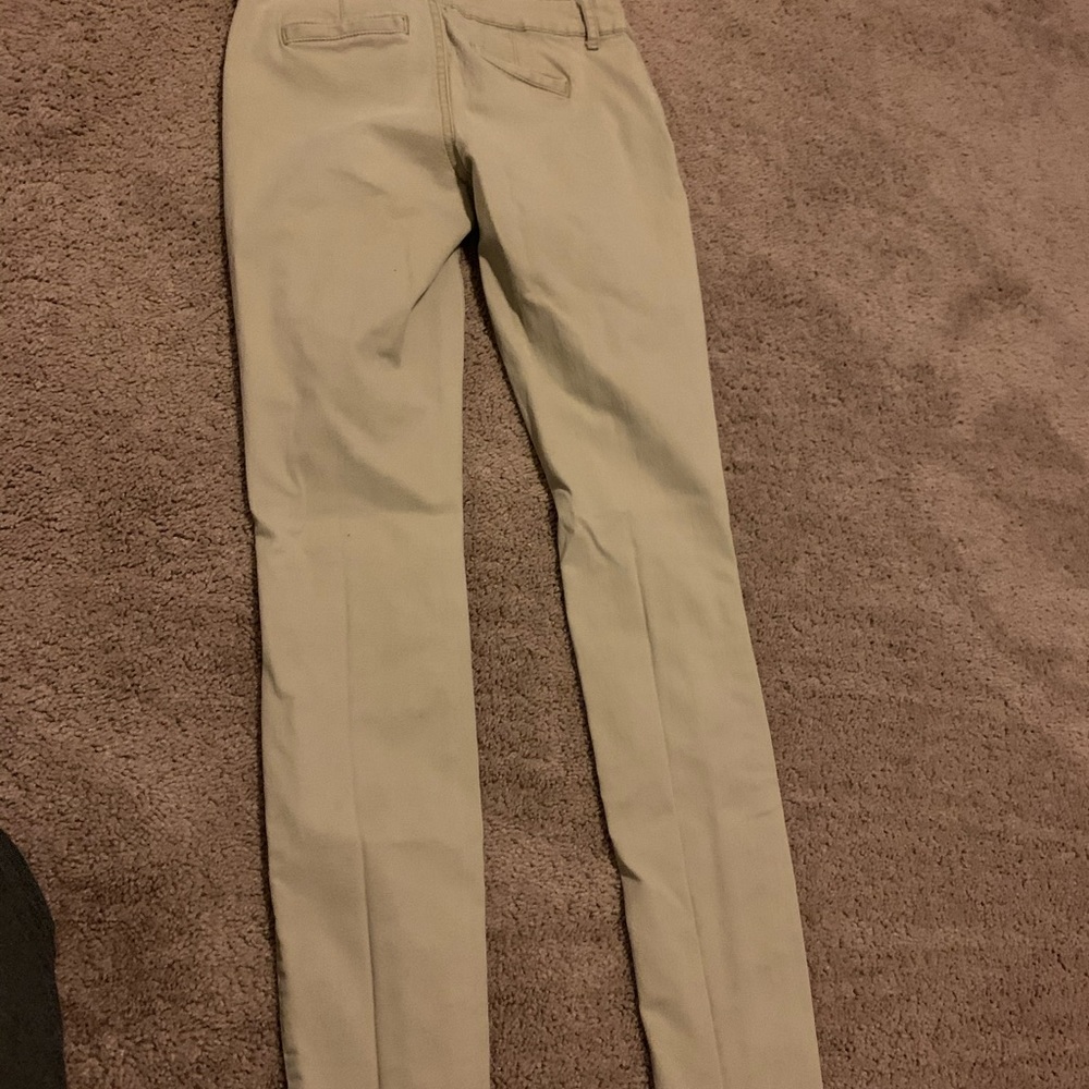 Khaki pants (skinny)